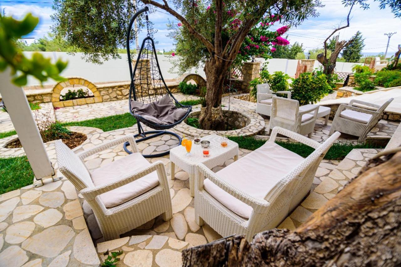 Hotel Orange Dhërmi Екстериор снимка