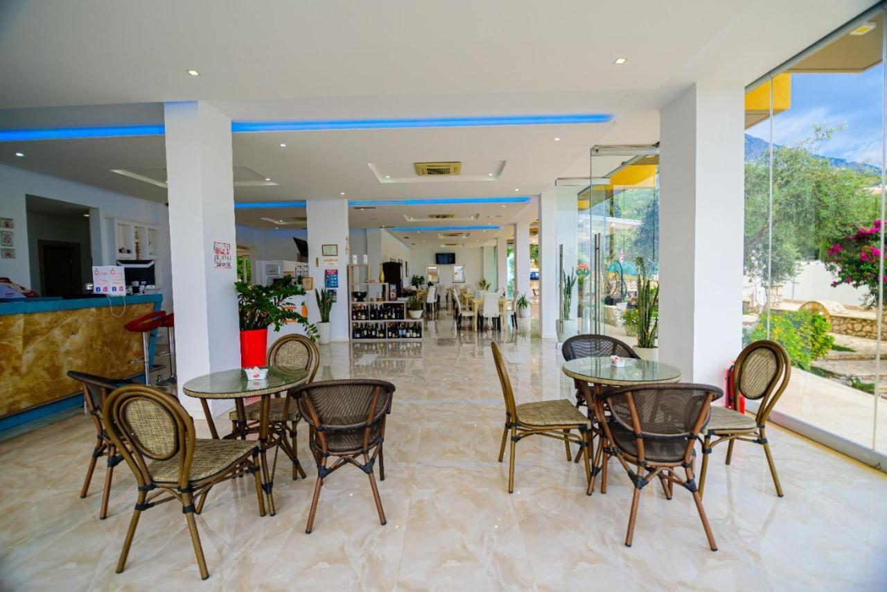 Hotel Orange Dhërmi Екстериор снимка