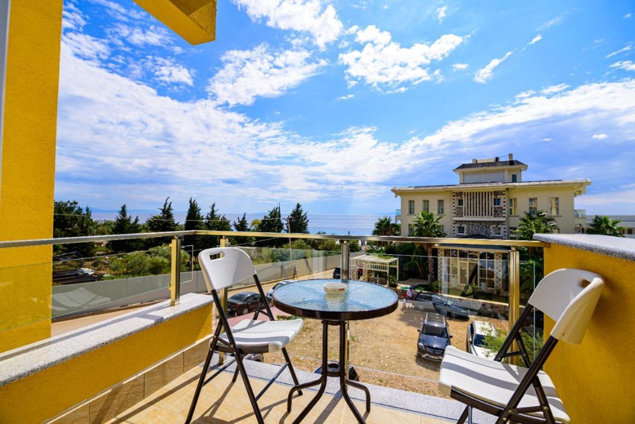 Hotel Orange Dhërmi Екстериор снимка