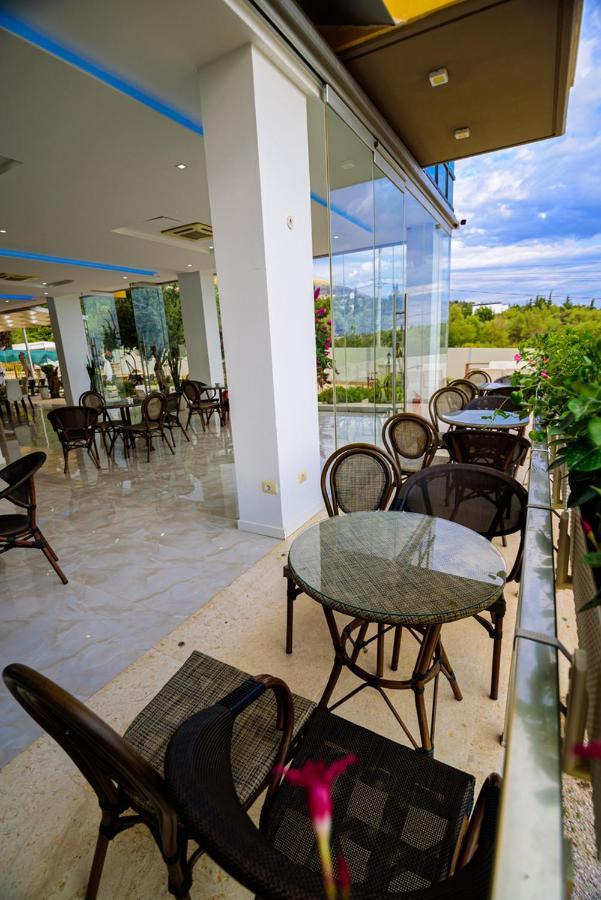 Hotel Orange Dhërmi Екстериор снимка